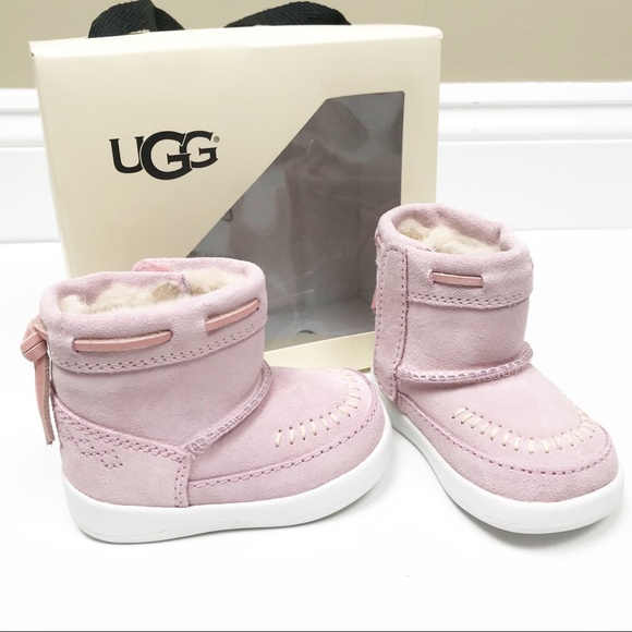 UGG Other - UGG “Cali Moccasin Campfire” in pink - NEW!